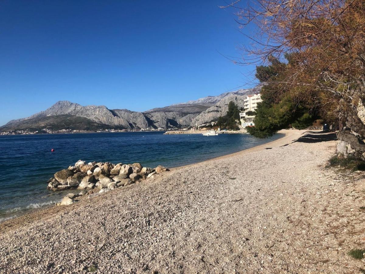 Morska Vila * Omis